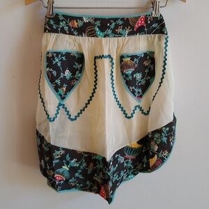 Vintage Apron Lantern Floral Pin-up Bric-a-brac Retro 50s